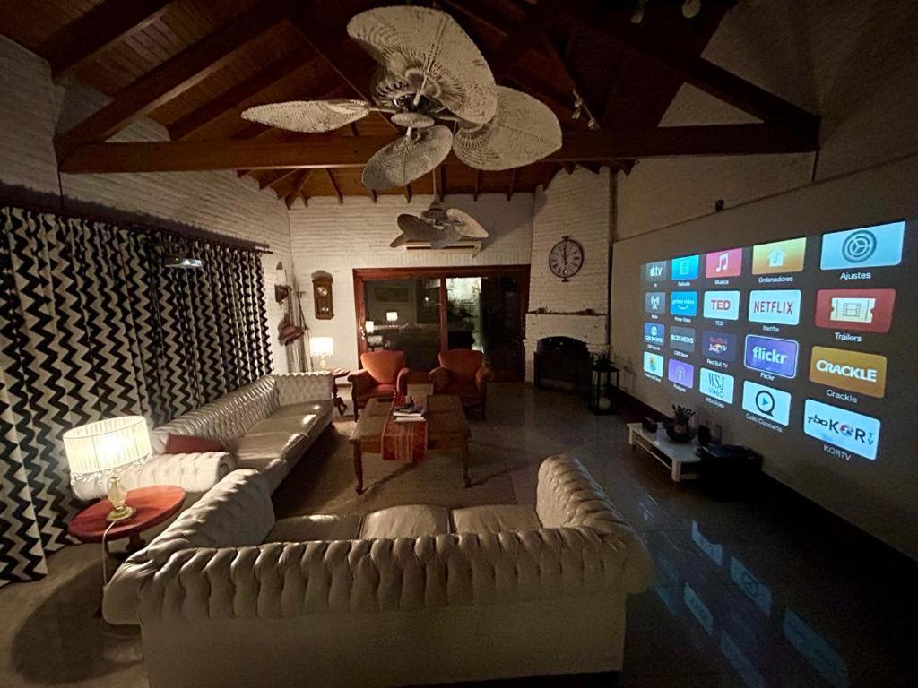 Casa De Campo En Club Privado Benquerencia San Miguel del Monte Exterior foto