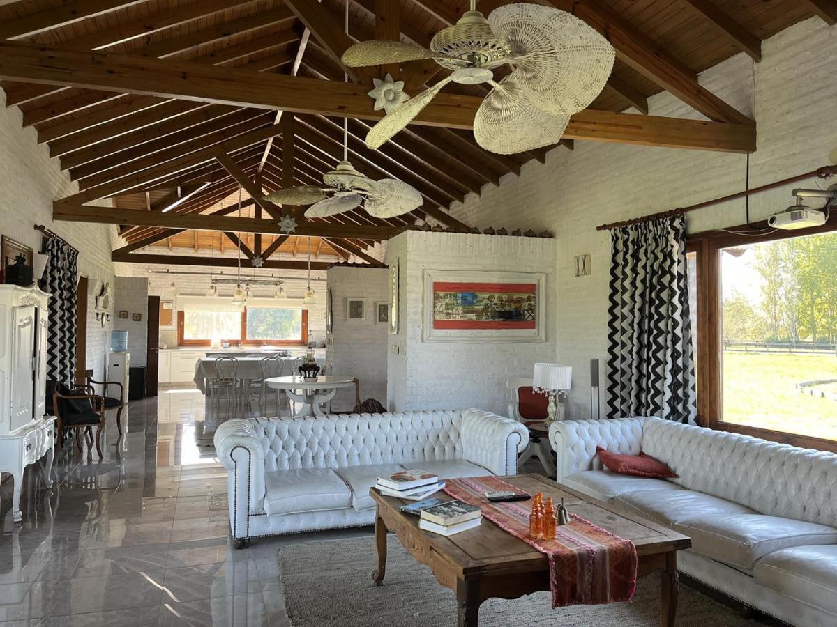 Casa De Campo En Club Privado Benquerencia San Miguel del Monte Exterior foto